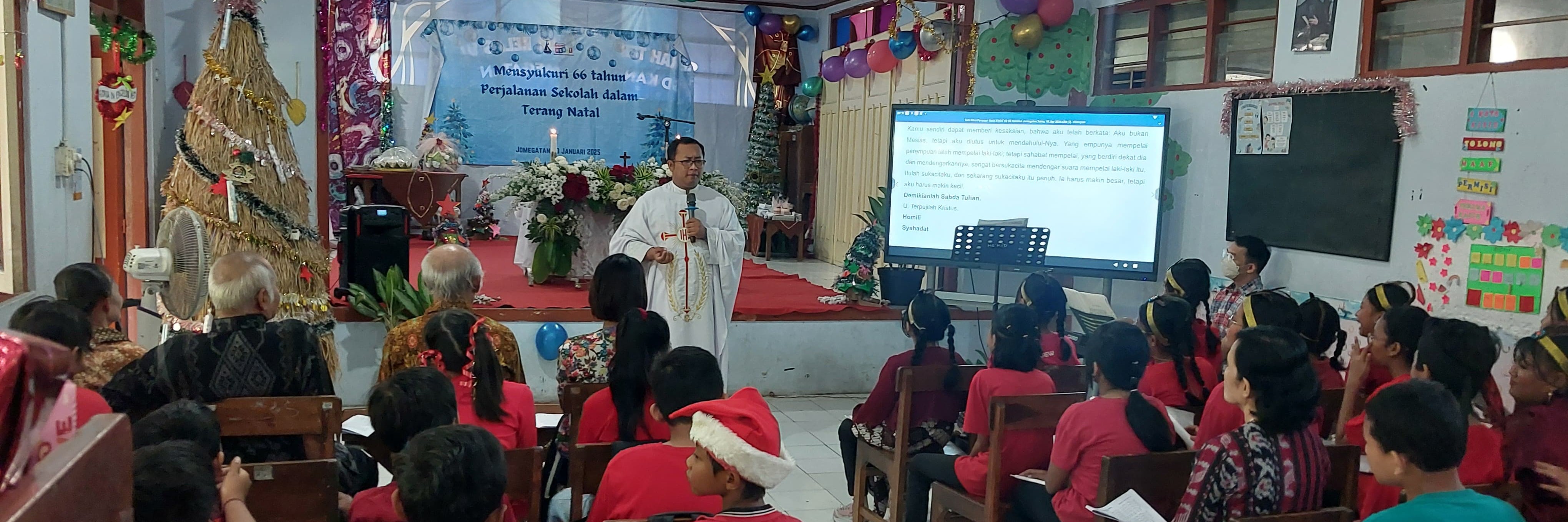 Pemberkatan sekolah